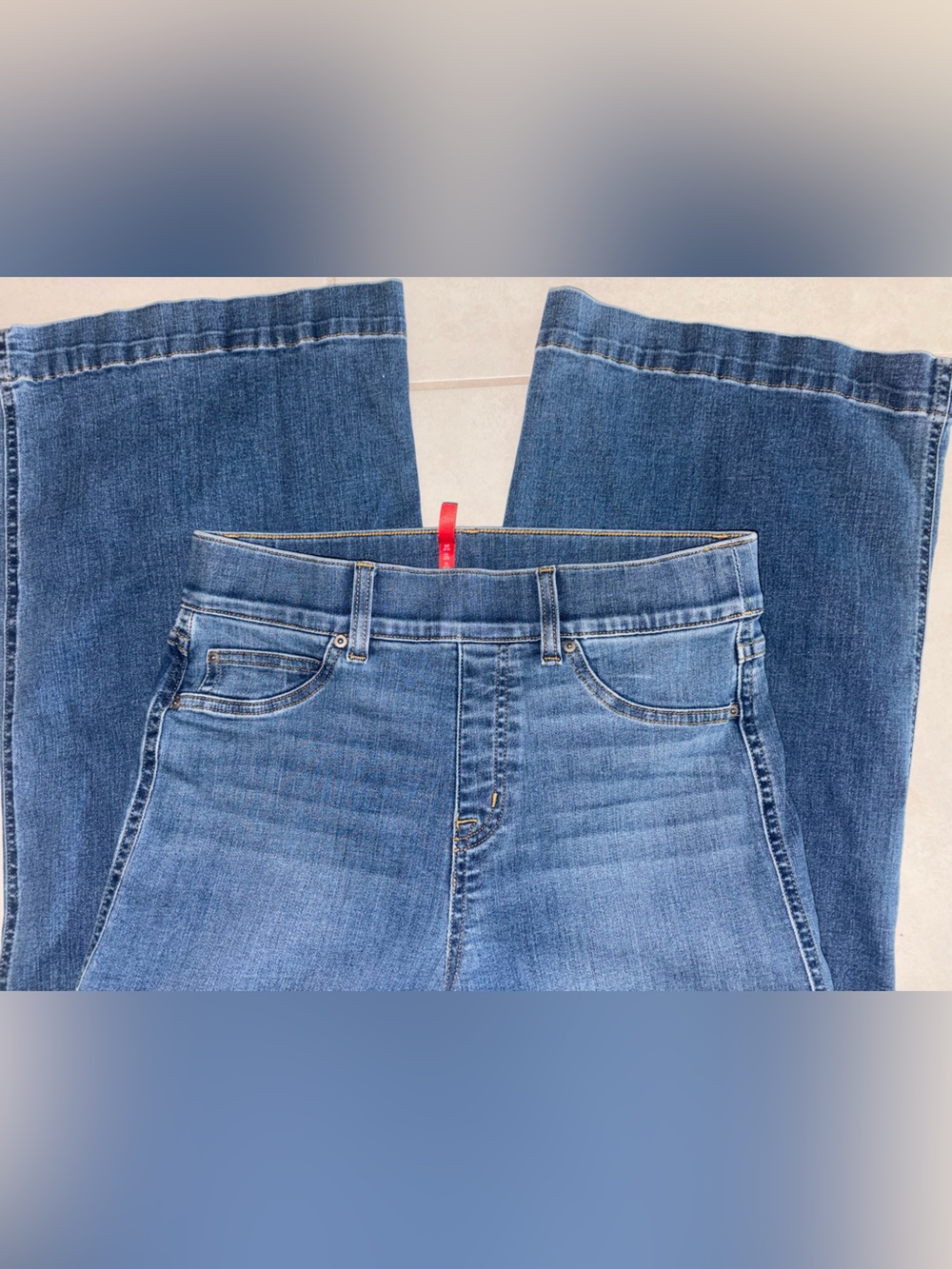 SPANXshape EveryWear Seamed front Wide Leg Jeans Sz M - Picture 2 of 7
